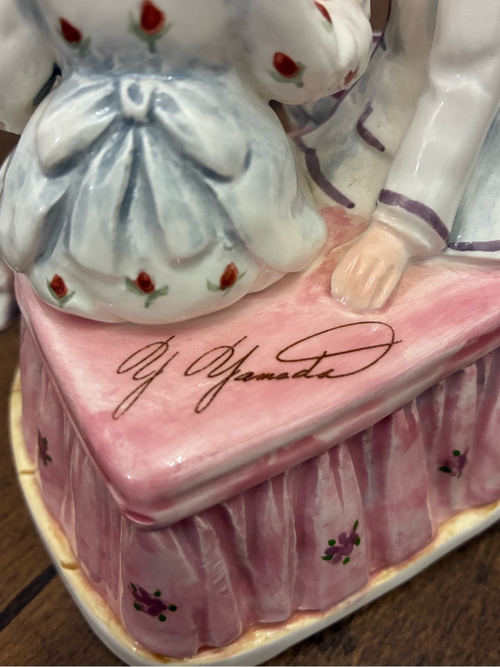 1996 Lefton Yamada “Tea for Two” Victorian Figurine Music Box - Picture 6 of 14